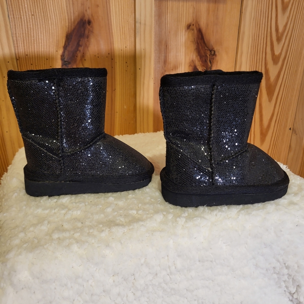 Sparkly boots, toddler size 4, Black